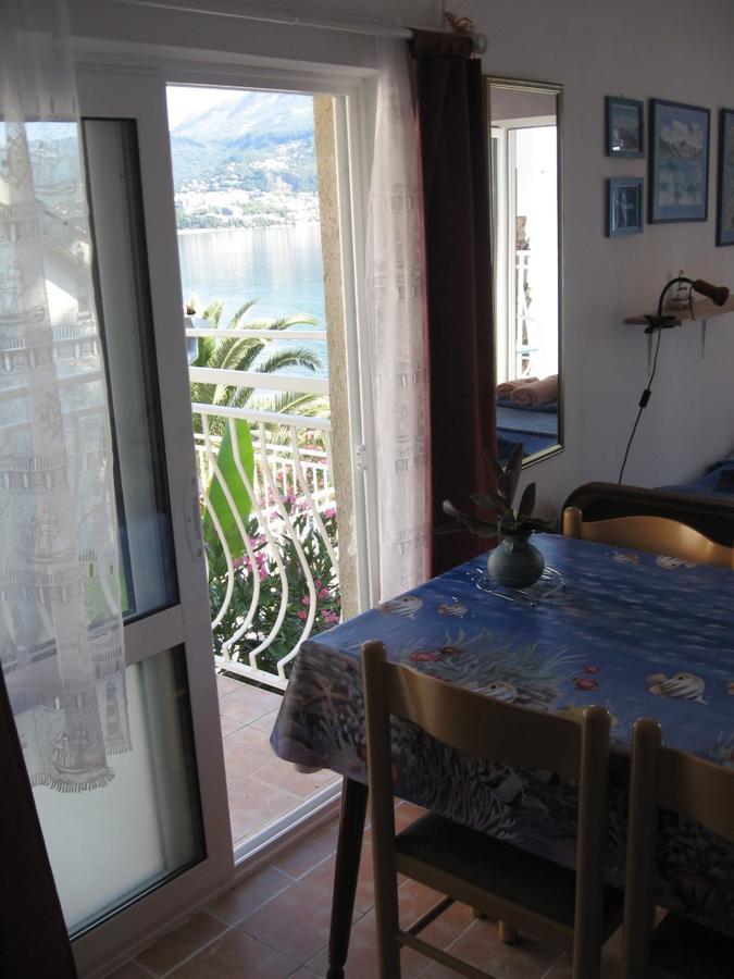 Apartment "I Love Njivice" Херцег Нови Екстериор снимка