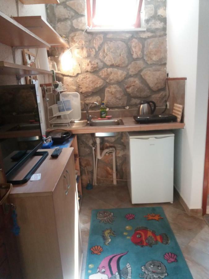 Apartment "I Love Njivice" Херцег Нови Екстериор снимка